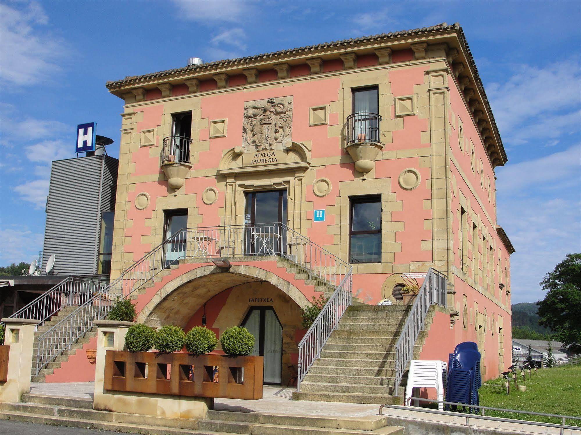 Hotel Palacio Atxega Usúrbil 外观 照片