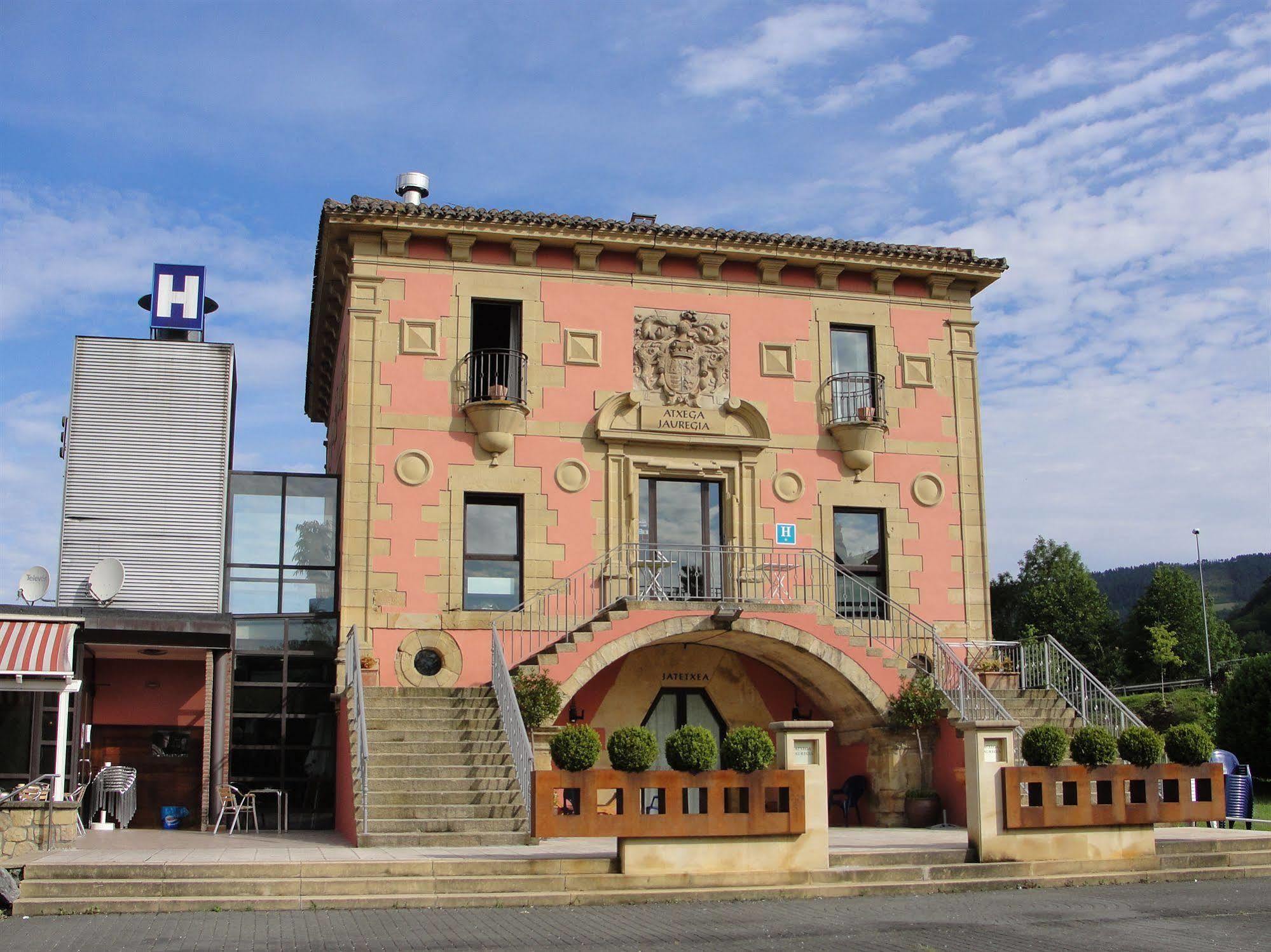 Hotel Palacio Atxega Usúrbil 外观 照片
